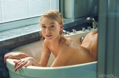 young woman jizm bathtub. Photo #3