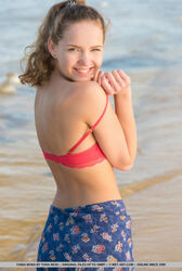 super-cute youngster beach hump. Photo #3