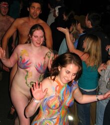nudist college girls. Photo #4